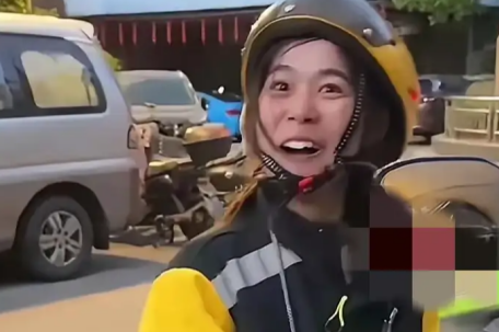 带患癌女儿送外卖女骑手丈夫发声