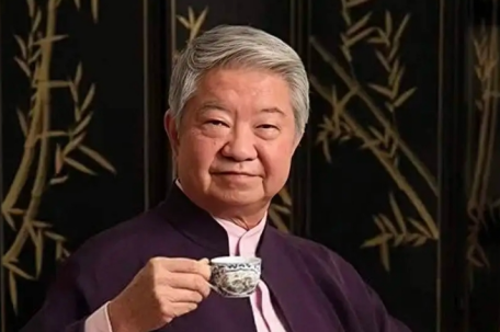 蔡澜曾劝年轻人要想尽办法存100万 