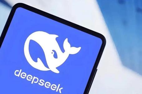 DeepSeek官方：R2发布为假消息