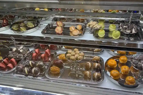 花生壳里塞冰淇淋卖28一个