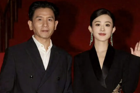 赵丽颖赵德胤疑似海外电影节约会