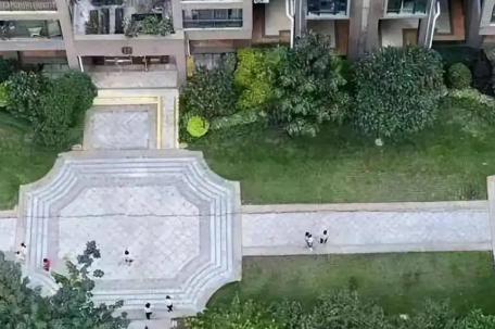 清远地震致小区地面开裂？不实