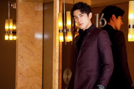 林更新爬武当山红温了