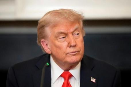 特朗普：和普京都认为以伊冲突该结束 