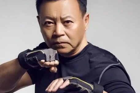 “李逵”扮演者为儿子办婚礼答谢宴