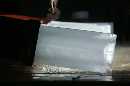 吃不起冰块的打工人 开始“拼好冰”