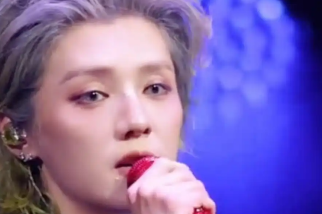 鹿晗颜值回春了 