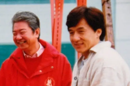 成龙发文悼念蔡澜