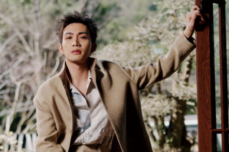 张彬彬私生非法翻墙侵入其酒店房间