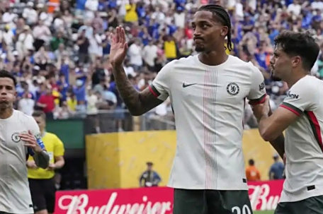 弗鲁米嫩塞0比2切尔西