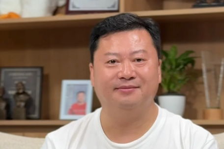 卤鹅哥今晚百度直播首秀送卤鹅