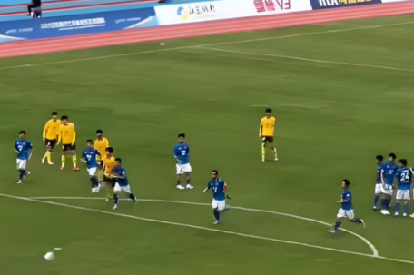 扬州门将燃尽了 多角度回看扑救集锦