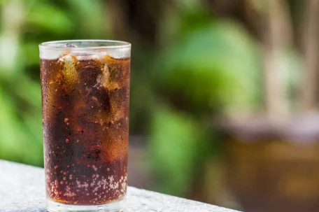 这些腐蚀牙齿的饮料你可能每天都喝