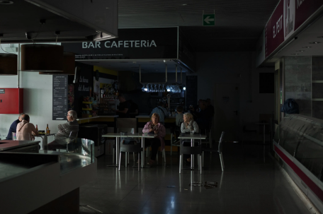 西班牙葡萄牙罕见大停电是谁的锅