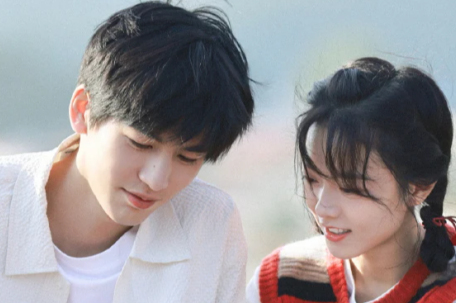 张凌赫赵今麦新剧被吐槽像叔侄恋