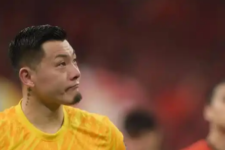 王大雷曾打日本半场完成4次扑救