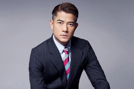 郭富城给周杰伦当嘉宾 热舞秀腹肌