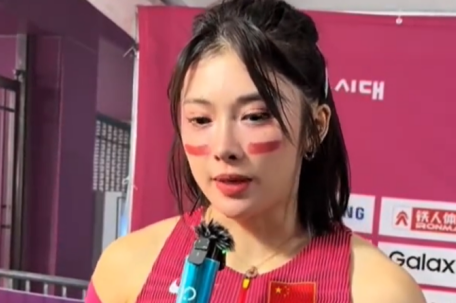 吴艳妮落泪道歉