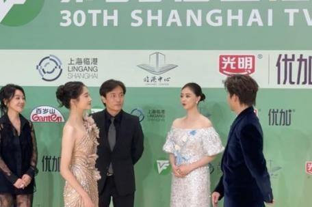 王安宇关晓彤红毯跳舞