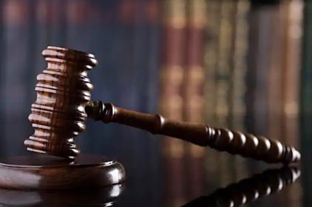 见义勇为者家属向被强奸人索赔132万