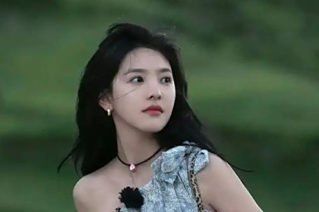 章若楠聚餐结束后一脸懵