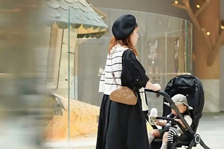 这个夏天商场靠孩子续命