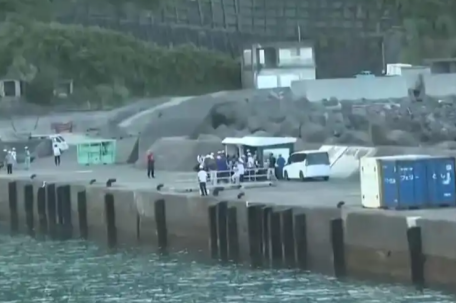 地震频发 日本第二批岛民撤离避难