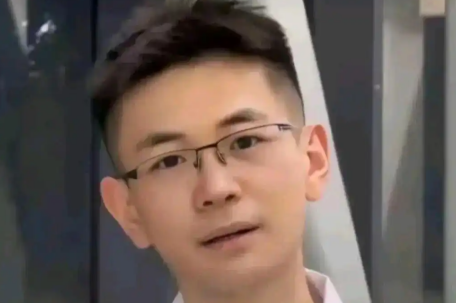 对话罗帅宇家属：怀疑医院灭口