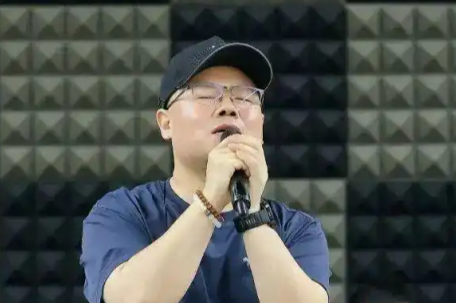 五环唱一宿？岳云鹏回应演唱会质疑
