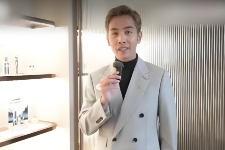 TVB男星去印度出家半月后还俗