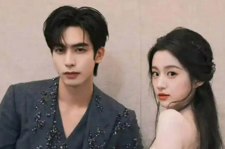 宋威龙公主抱包上恩男友力十足