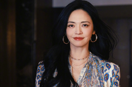 为啥买LABUBU？姚晨：嘴大有亲切感 