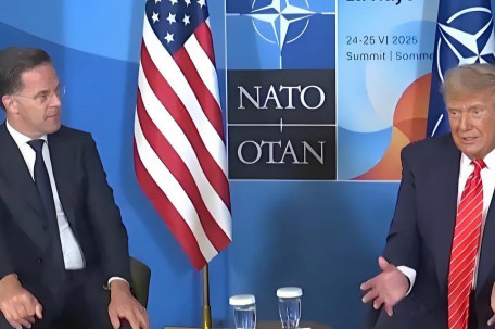 特朗普称被北约秘书长叫“爸爸”