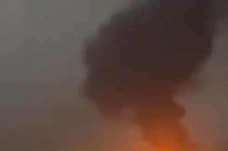 以军打击伊朗军事设施画面公开 