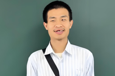 韦东奕形象被用作牙科商业引流