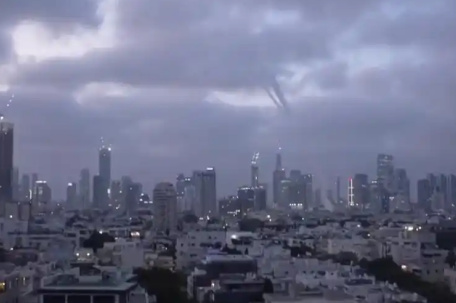 伊朗向以色列发动5轮报复行动