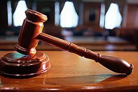 女子被前男友砍20多刀几乎断指 