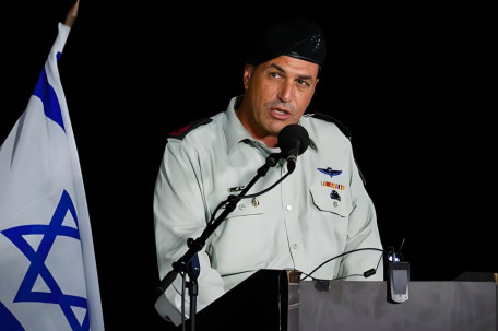 以防长：打击伊朗因为已经无法回头