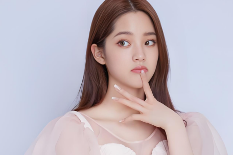 台当局威胁欧阳娜娜等20多名艺人