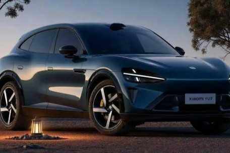 YU7测试时刹车片起火 小米汽车回应 