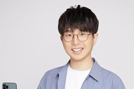 网红:上海政府送了我200平房子