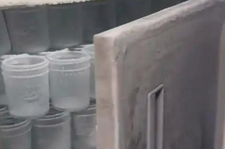 上海多人暴雨中排队喝零下80度咖啡