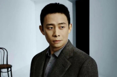 张译与大鹏段奕宏聚餐至深夜