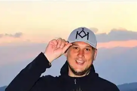 乌克兰男子Zeus发文:我们都会犯错