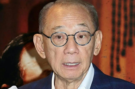 英皇欠债166亿港元 旗下有众多艺人