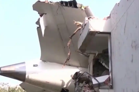 印度坠毁客机黑匣子已找到