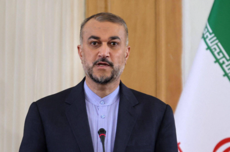 伊朗警告美国：所有选项都在考虑范围 