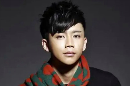 演员李茂转发湘雅二院罗帅宇事件