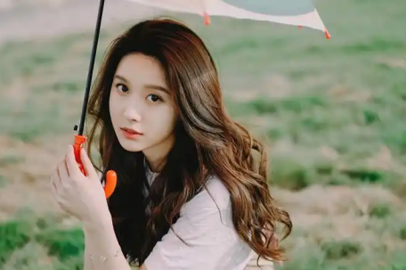 女演员王子璇浴室滑倒 退出拍摄工作