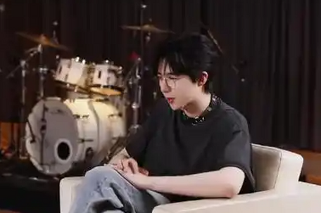 人民日报专访刘宇宁